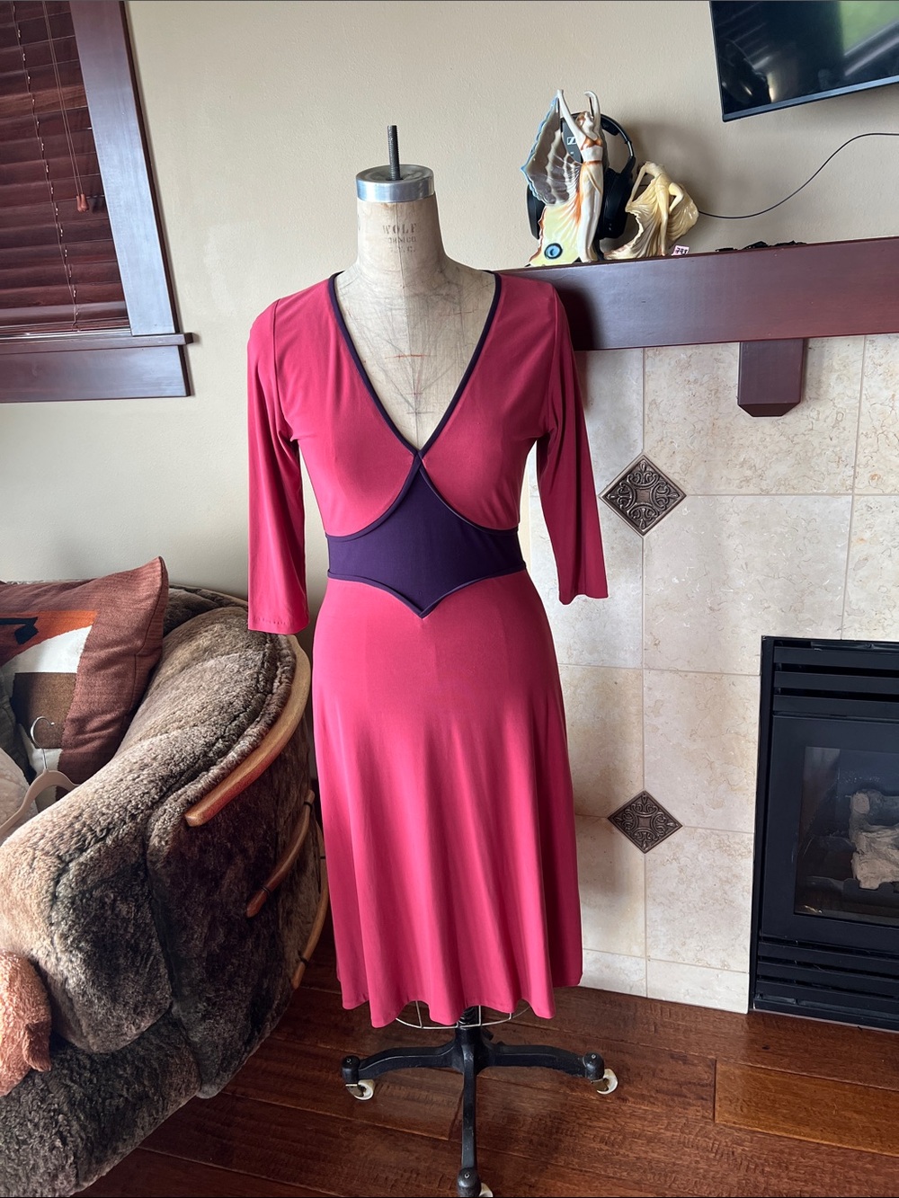 Leona Edminston dress